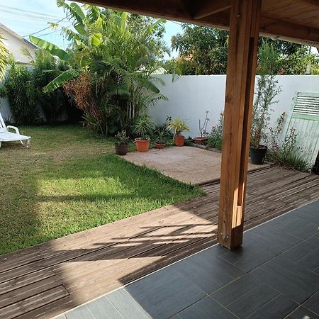 Jolie Maison T3 A St Pierre, 2 Chambres Avec Sdb, Grande Varangue, Jardin Saint Pierre Exterior foto